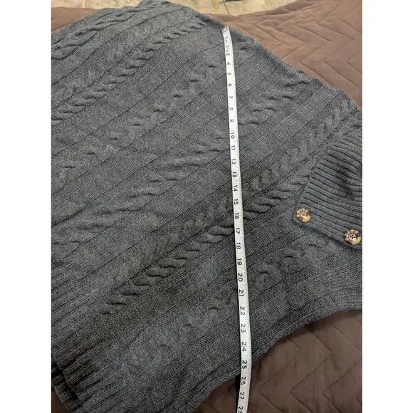Women's grey Pancho style sweater w/button collar by Anna & Ava one size NWT - Picture 5 of 7